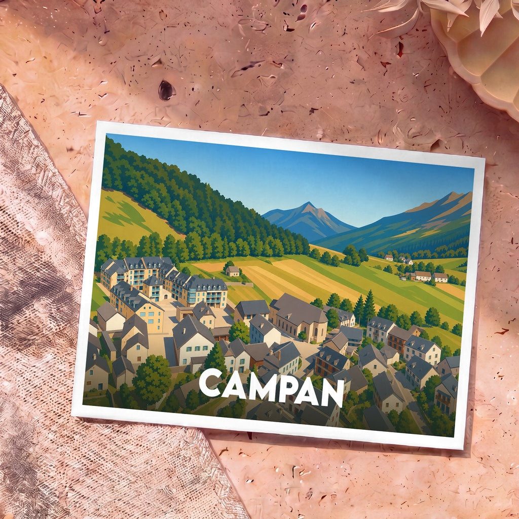 Carte postale souvenir de la ville de Campan avec une illustration stylisée d'un village de montagne.