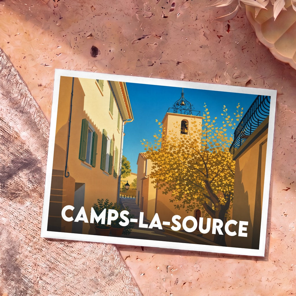 Carte postale souvenir de la ville de Camps-la-Source avec une illustration stylisée d'une ruelle provençale ensoleillée.