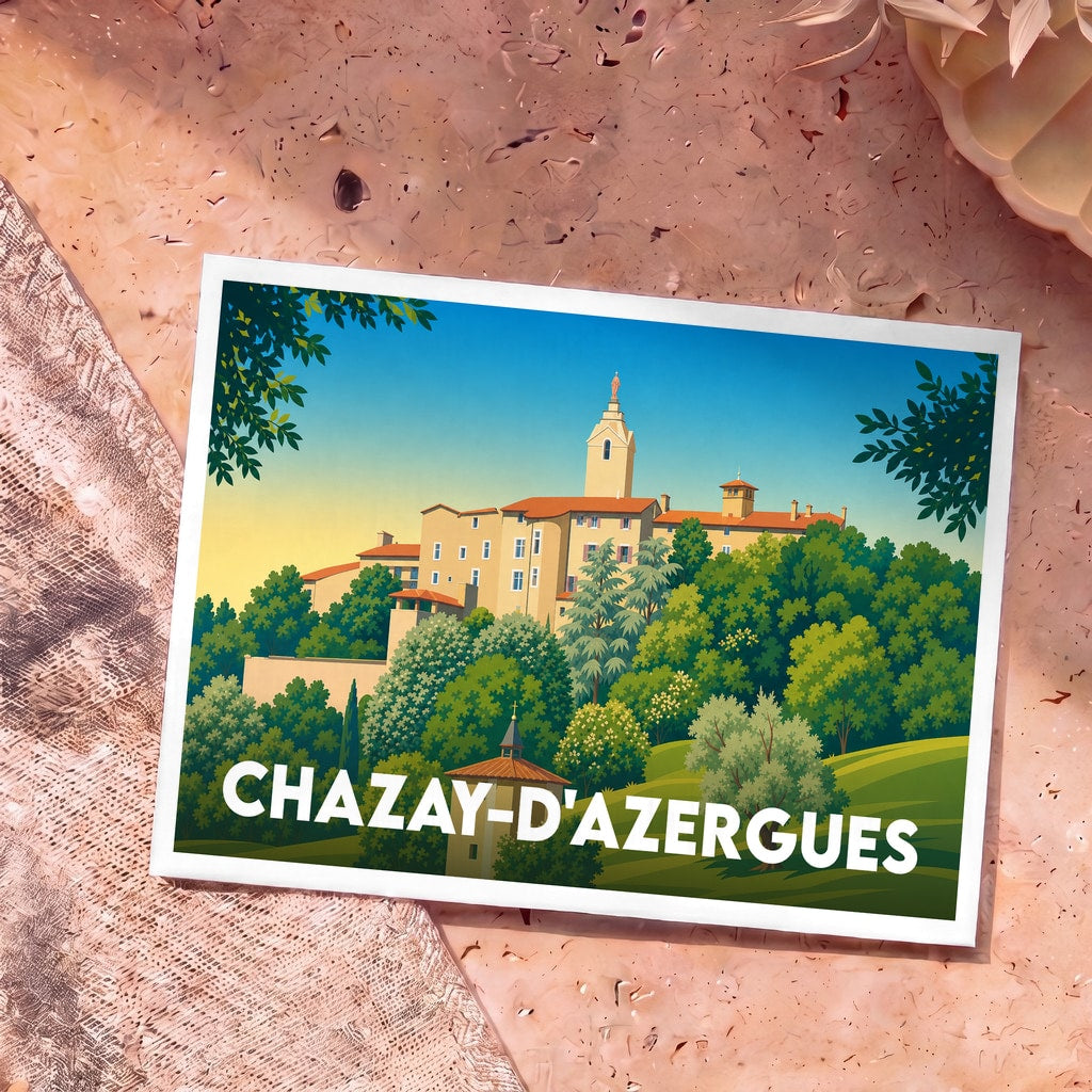 Carte postale souvenir de la ville de Chazay-d'Azergues avec une illustration stylisée du village perché.