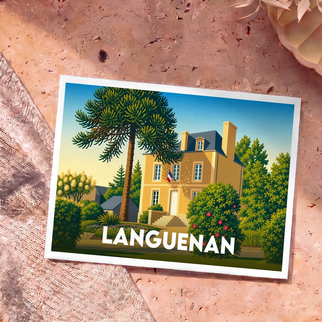 Carte postale souvenir de la ville de Languenan avec une illustration colorée et stylisée d'une maison de maître bretonne.