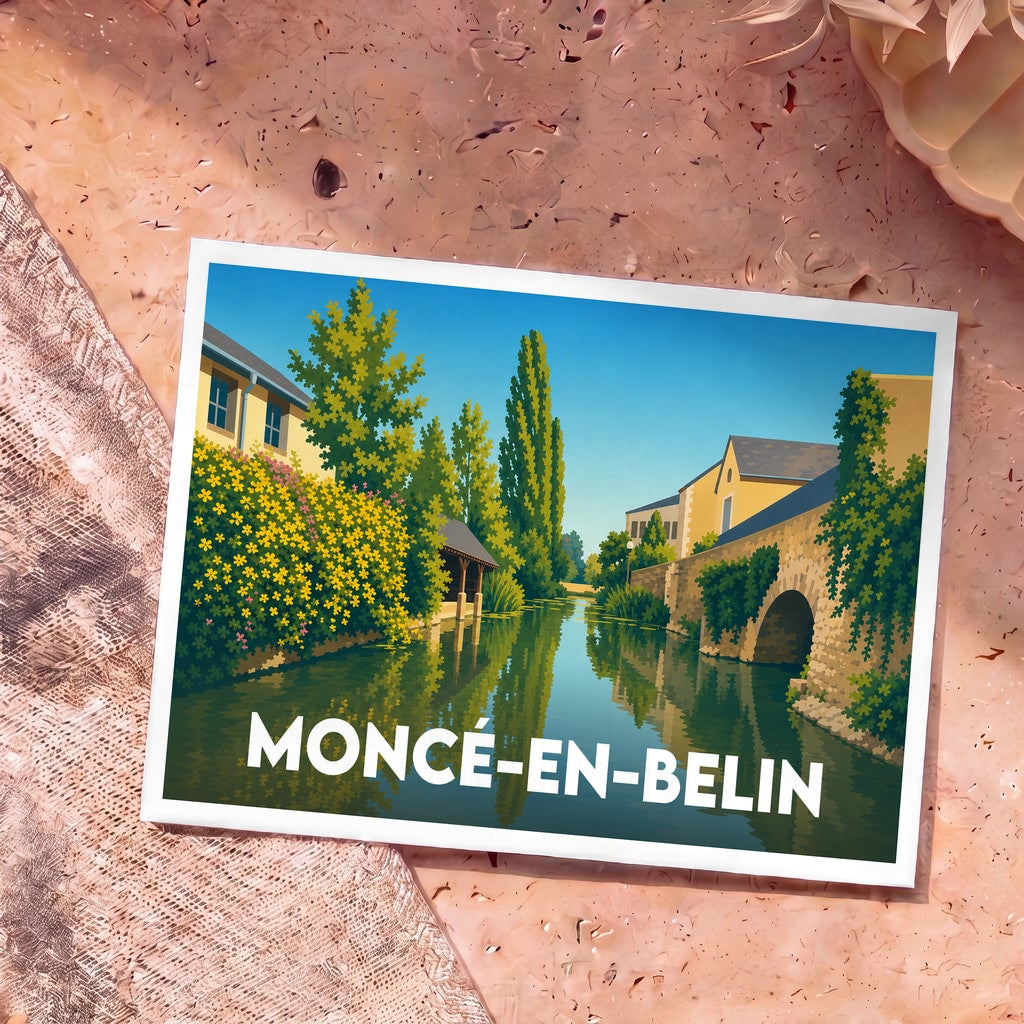 Carte postale souvenir de la ville de Moncé-en-Belin avec une illustration stylisée d'un cours d'eau bordé de maisons et de fleurs.