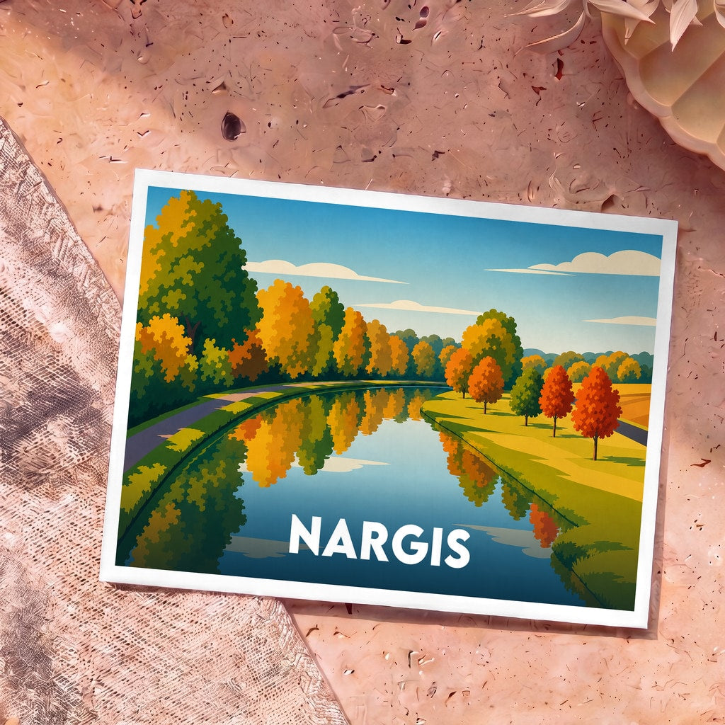 Carte postale souvenir de la ville de Nargis avec une illustration stylisée d'un paysage d'automne au bord de l'eau.