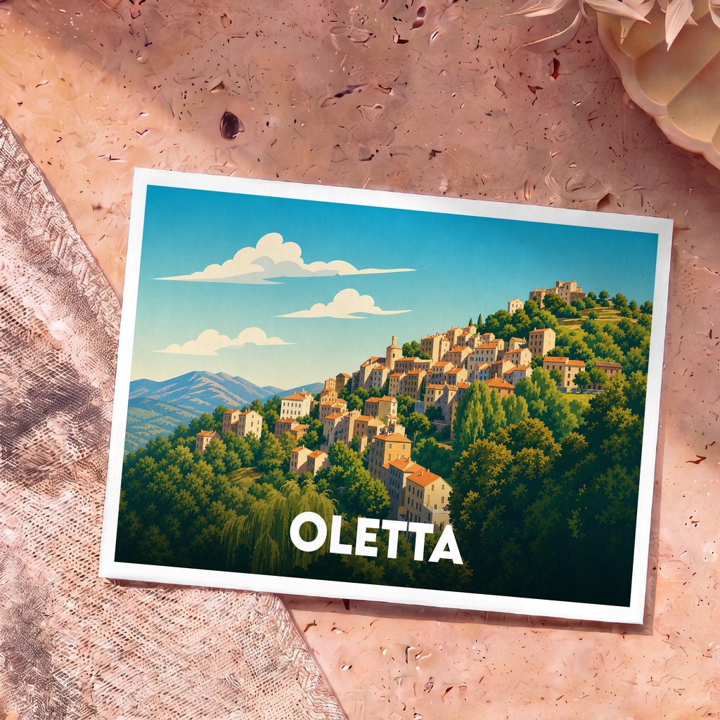 Carte postale souvenir de la ville d'Oletta avec une illustration stylisée représentant un village à flanc de colline.