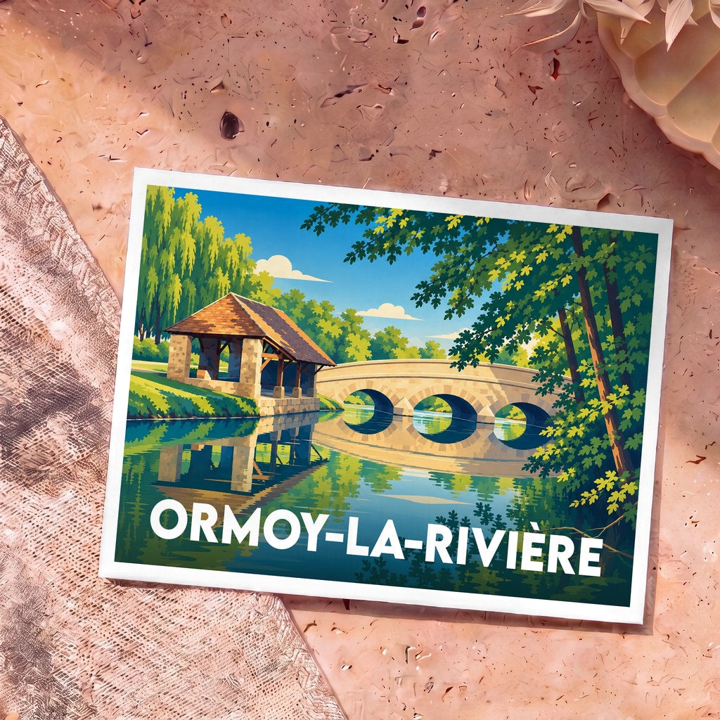 Carte postale souvenir de la ville d'Ormoy-la-Rivière avec une illustration stylisée d'un pont et d'un lavoir au bord de l'eau.