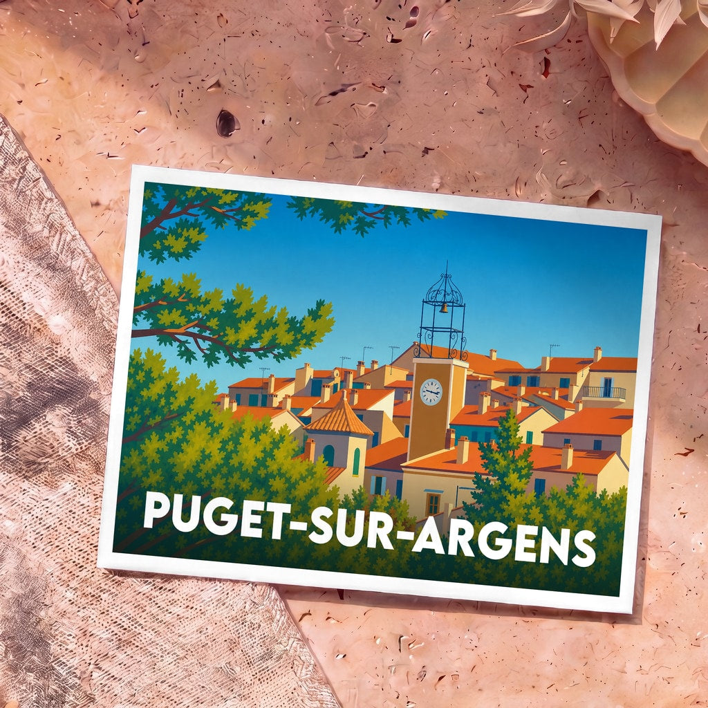 Carte postale souvenir de la ville de Puget-sur-Argens avec une illustration stylisée de ses toits provençaux et de son clocher.