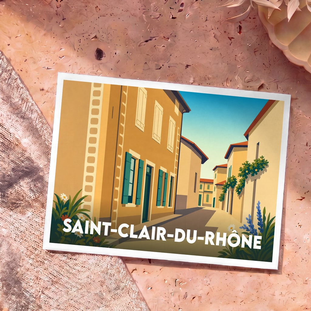 Carte postale souvenir de la ville de Saint-Clair-du-Rhône avec une illustration stylisée d'une rue ensoleillée.
