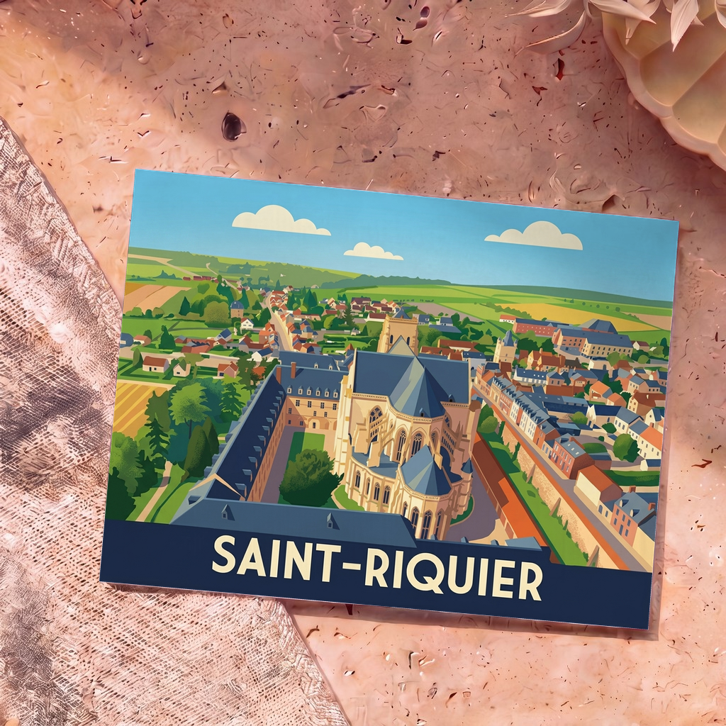 Carte postale souvenir de la ville de Saint-Riquier avec une illustration stylisée de son abbaye et du paysage environnant.