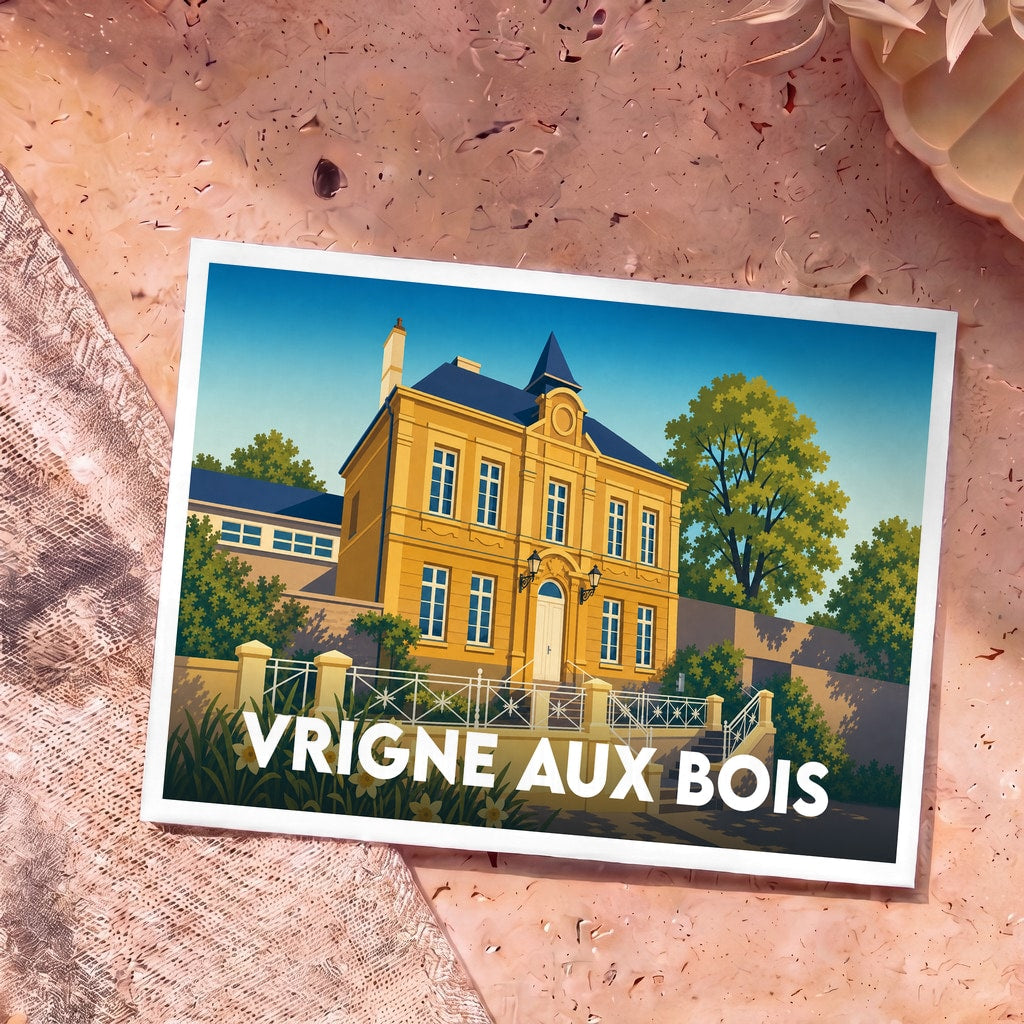 Carte postale souvenir de la ville de Vrigne aux Bois avec une illustration stylisée d'une élégante demeure jaune.