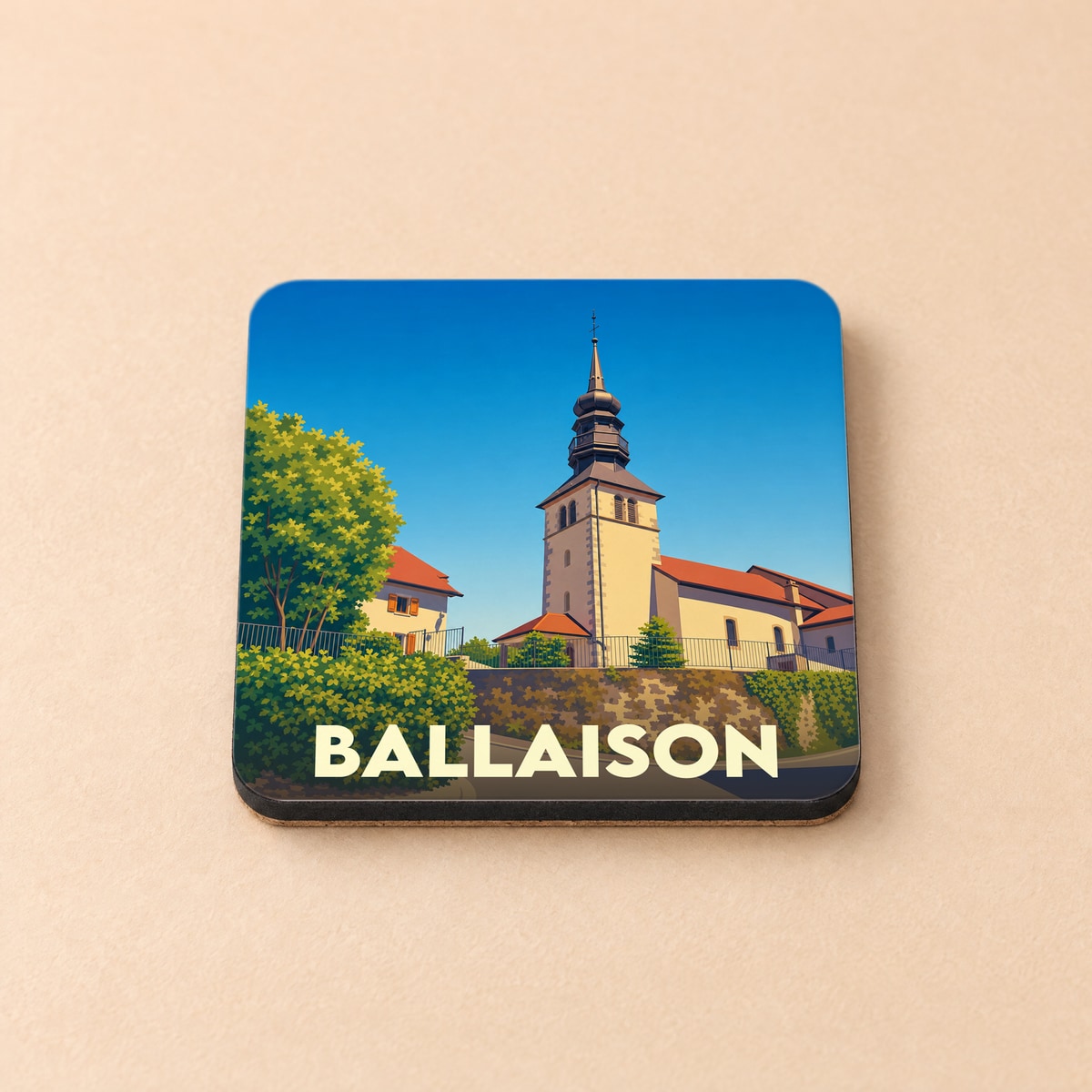 Dessous de verre souvenir de la ville de Ballaison avec une illustration stylisée de son église.