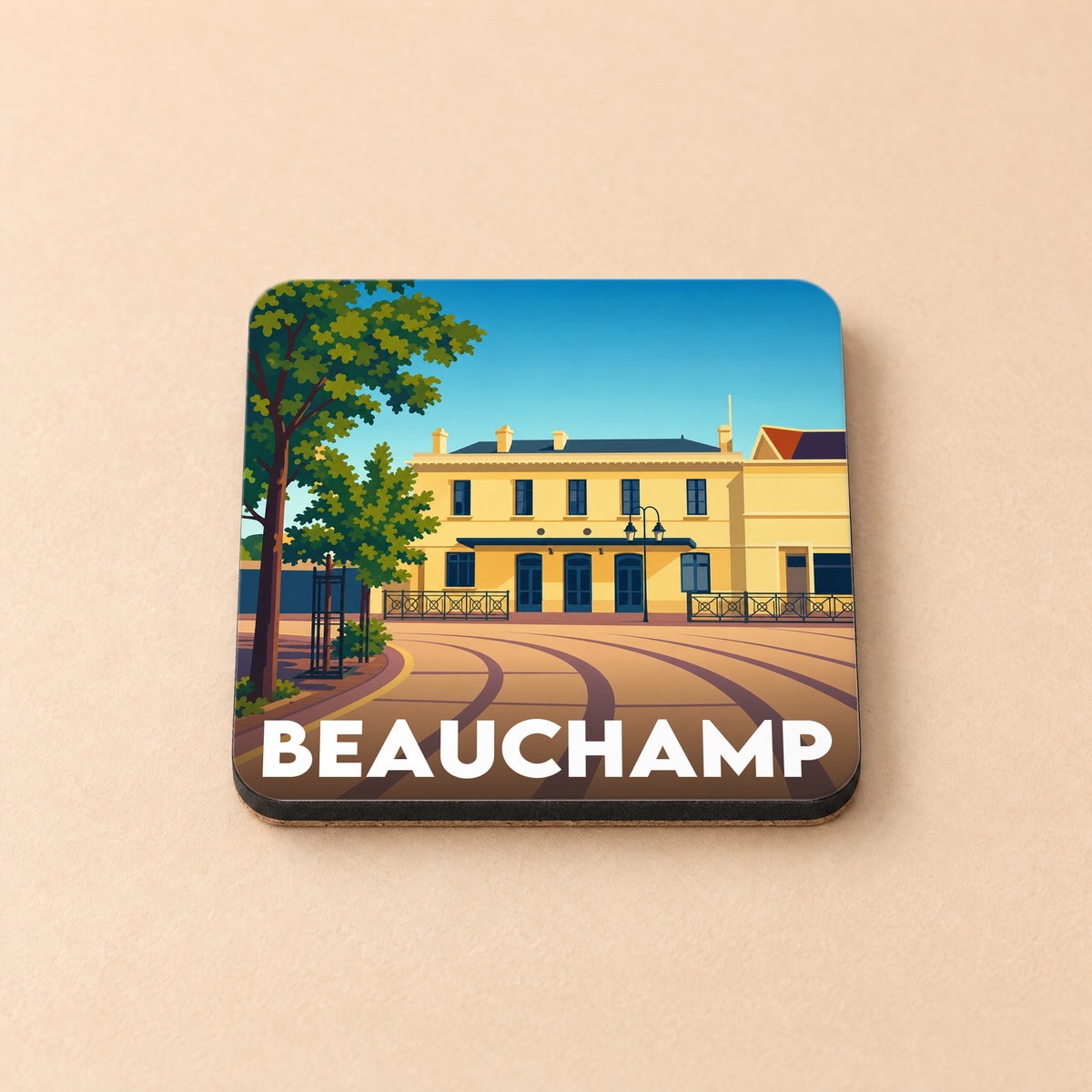 Dessous de verre souvenir de la ville de Beauchamp avec une illustration stylisée d'un bâtiment classique.
