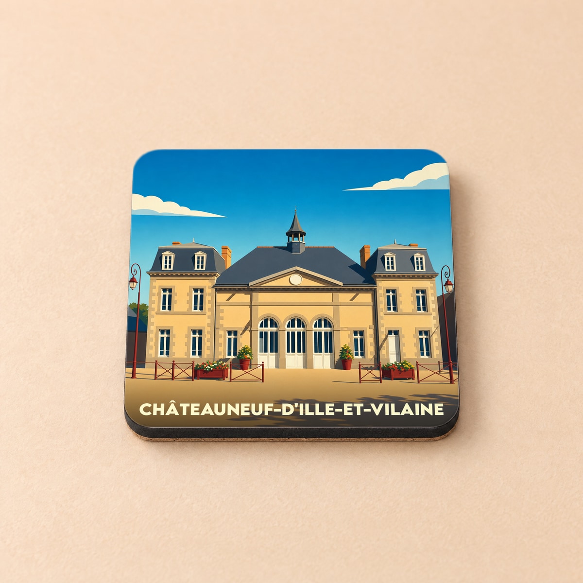 Dessous de verre souvenir de la ville de Châteauneuf-d'Ille-et-Vilaine illustrant la mairie dans un style graphique épuré.