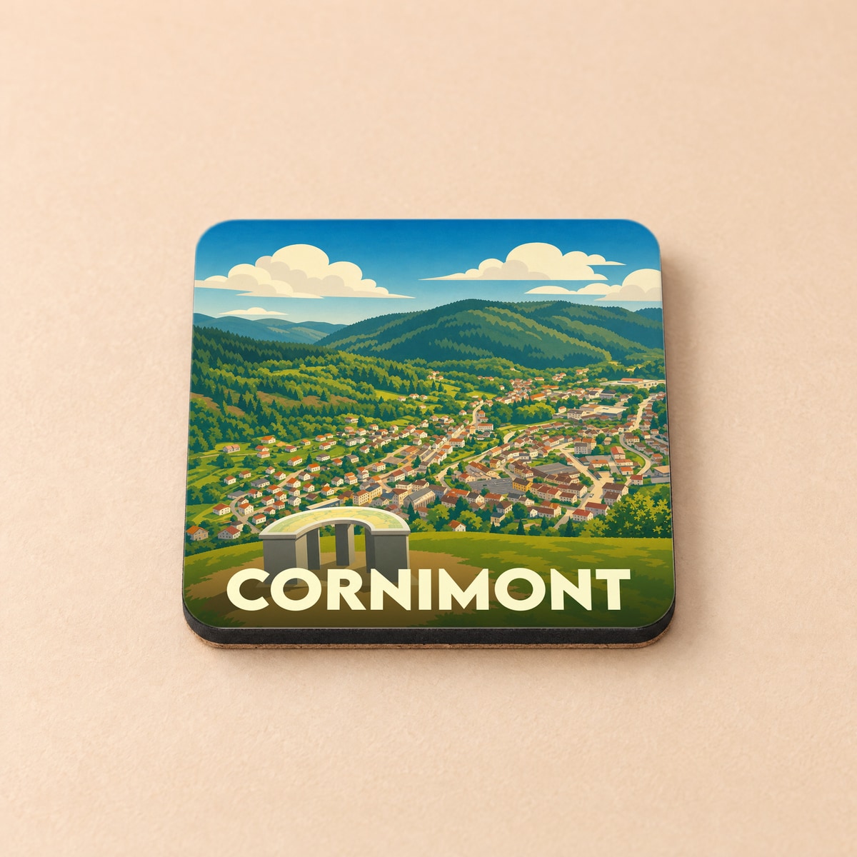 Dessous de verre souvenir de la ville de Cornimont avec une illustration stylisée de son paysage montagneux.