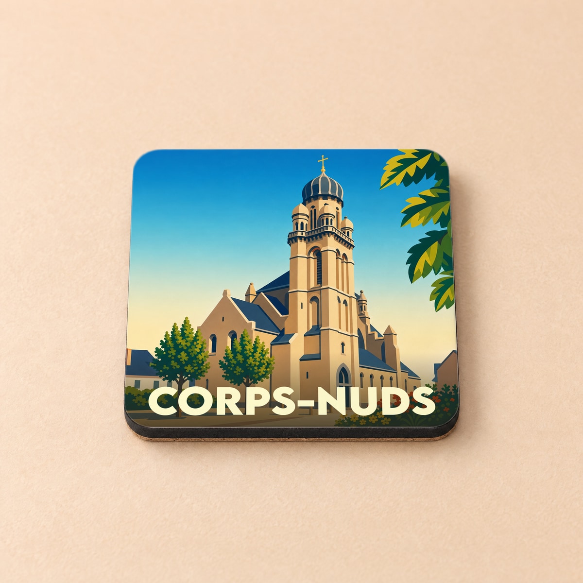 Dessous de verre souvenir de la ville de Corps-Nuds avec une illustration stylisée de son église.
