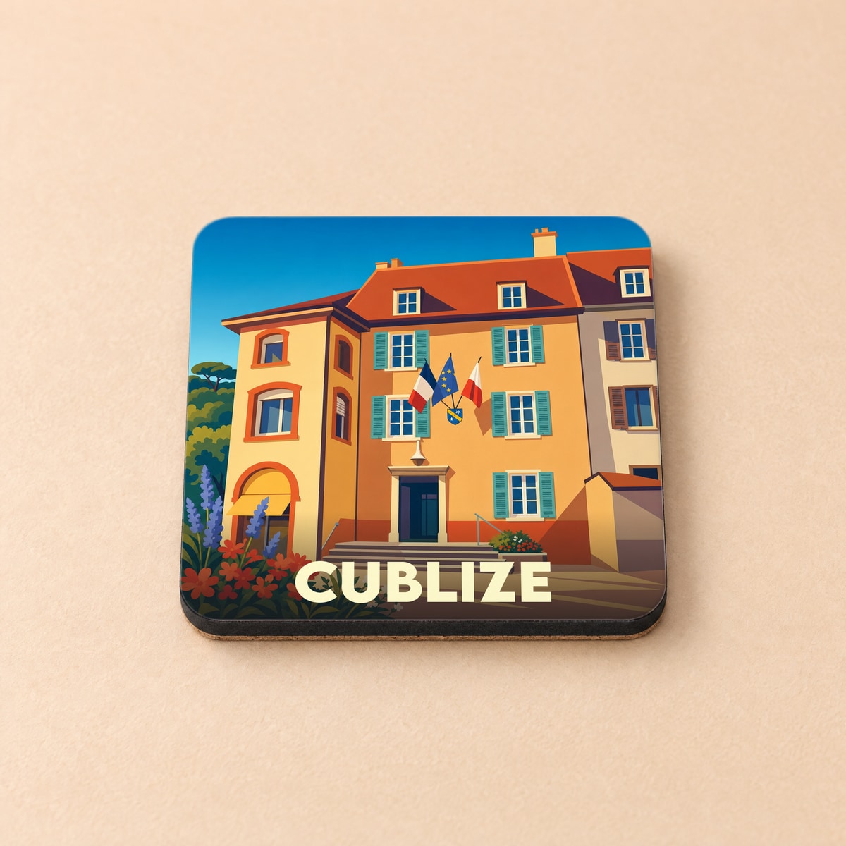 Dessous de verre souvenir de la ville de Cublize avec une illustration stylisée de sa mairie.