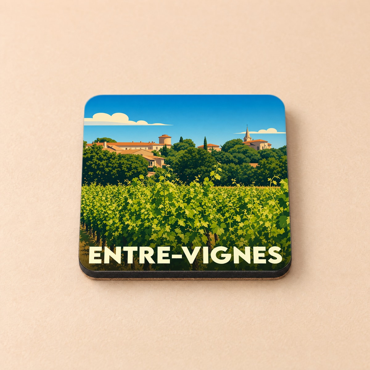 Dessous de verre souvenir de la ville de Entre-Vignes avec une illustration stylisée de vignobles et du village.