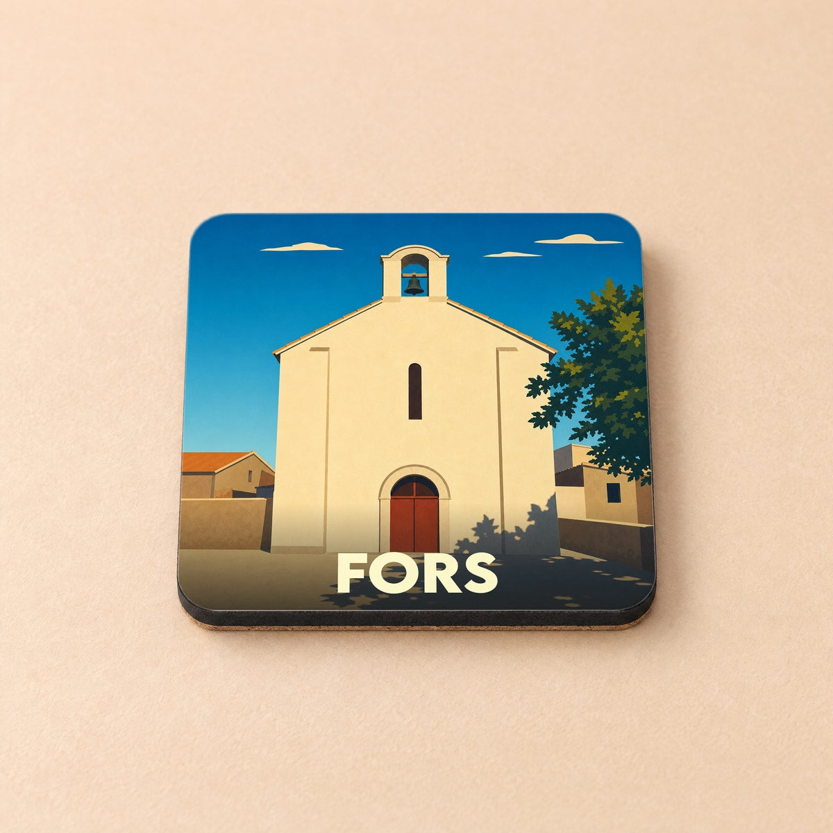 Dessous de verre souvenir de la ville de Fors avec une illustration stylisée de son église.