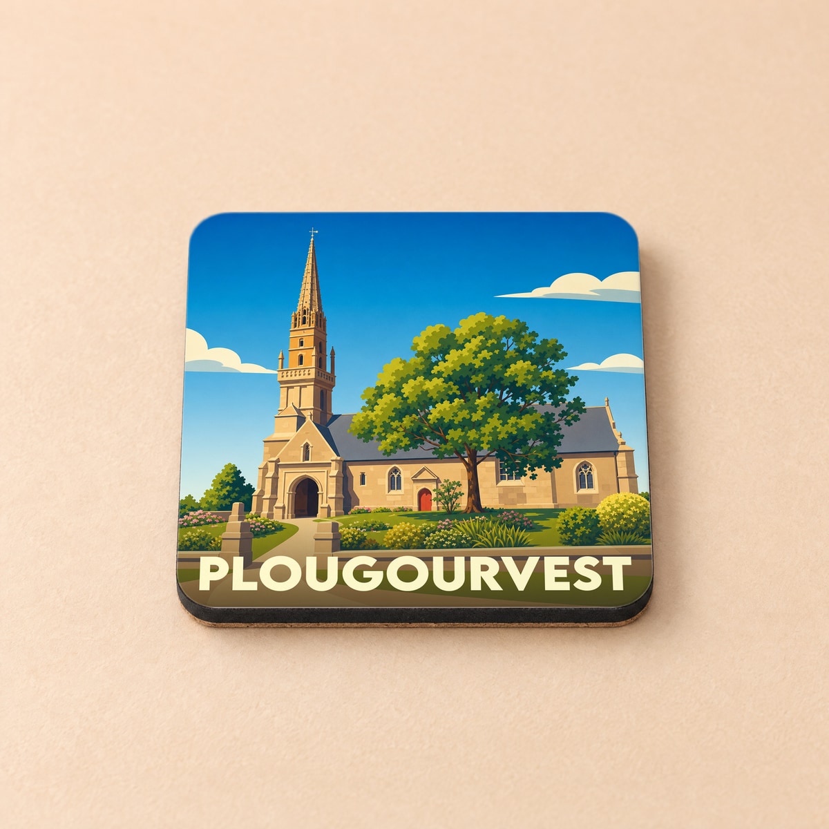 Dessous de verre souvenir de la ville de Plougourvest avec une illustration stylisée de son église.