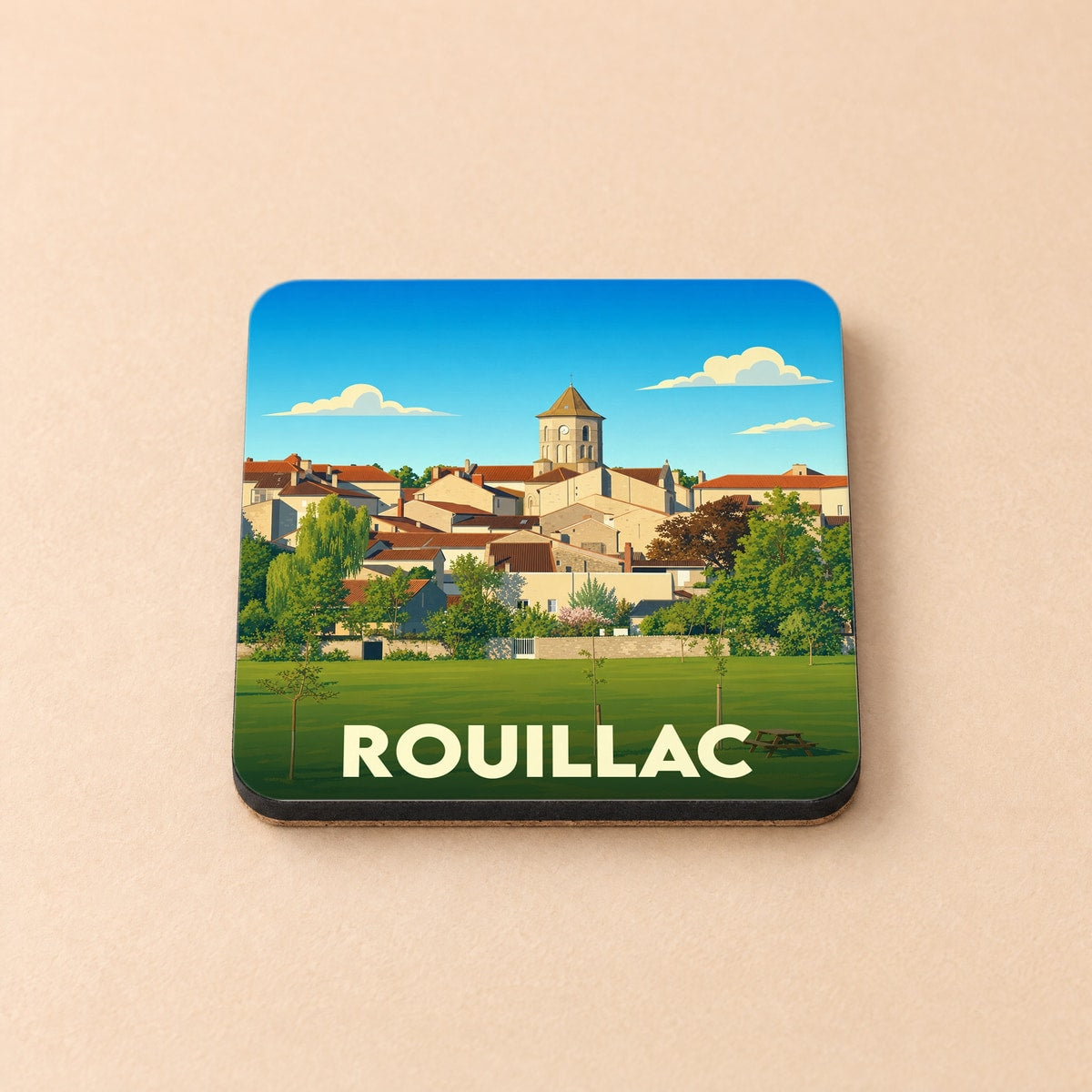 Dessous de verre souvenir de la ville de Rouillac avec une illustration stylisée de son paysage urbain.