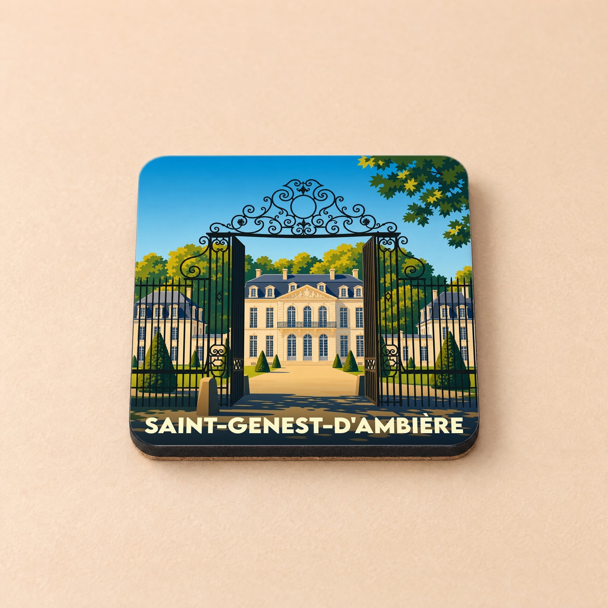 Dessous de verre souvenir de la ville de Saint-Genest-d'Ambière avec une illustration stylisée d'un château derrière une grille.