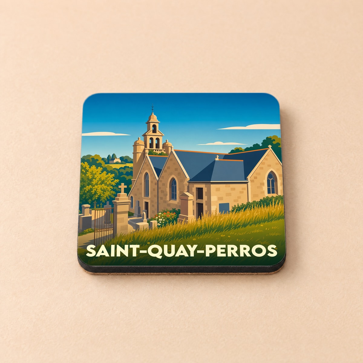 Dessous de verre souvenir de la ville de Saint-Quay-Perros avec une illustration stylisée de son église.