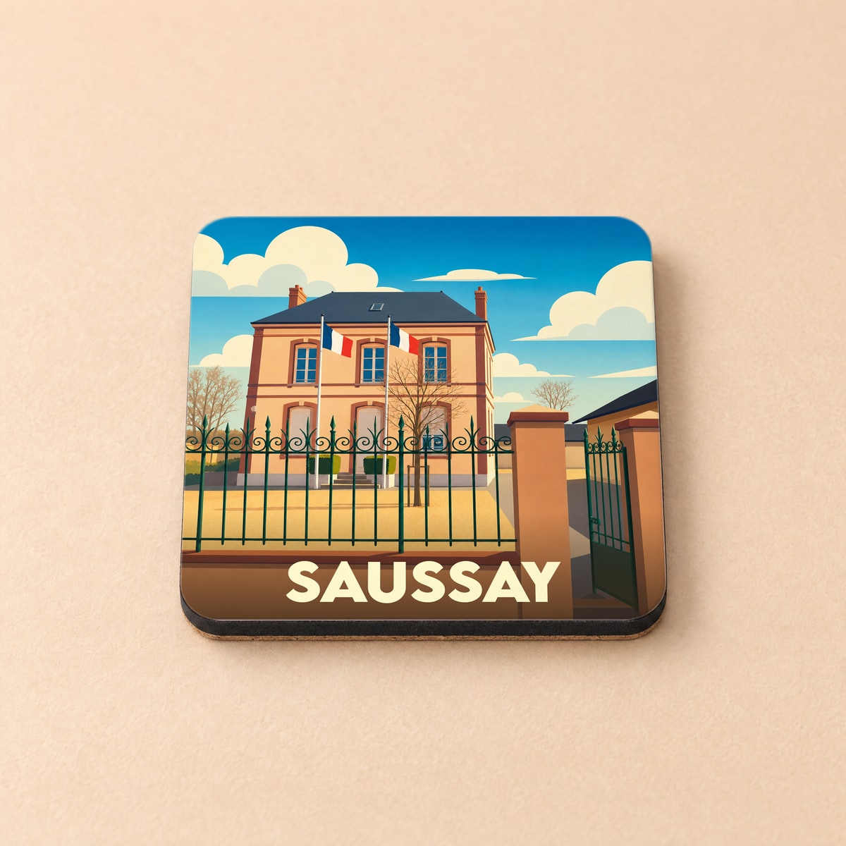 Dessous de verre souvenir de la ville de Saussay avec une illustration stylisée de la mairie.