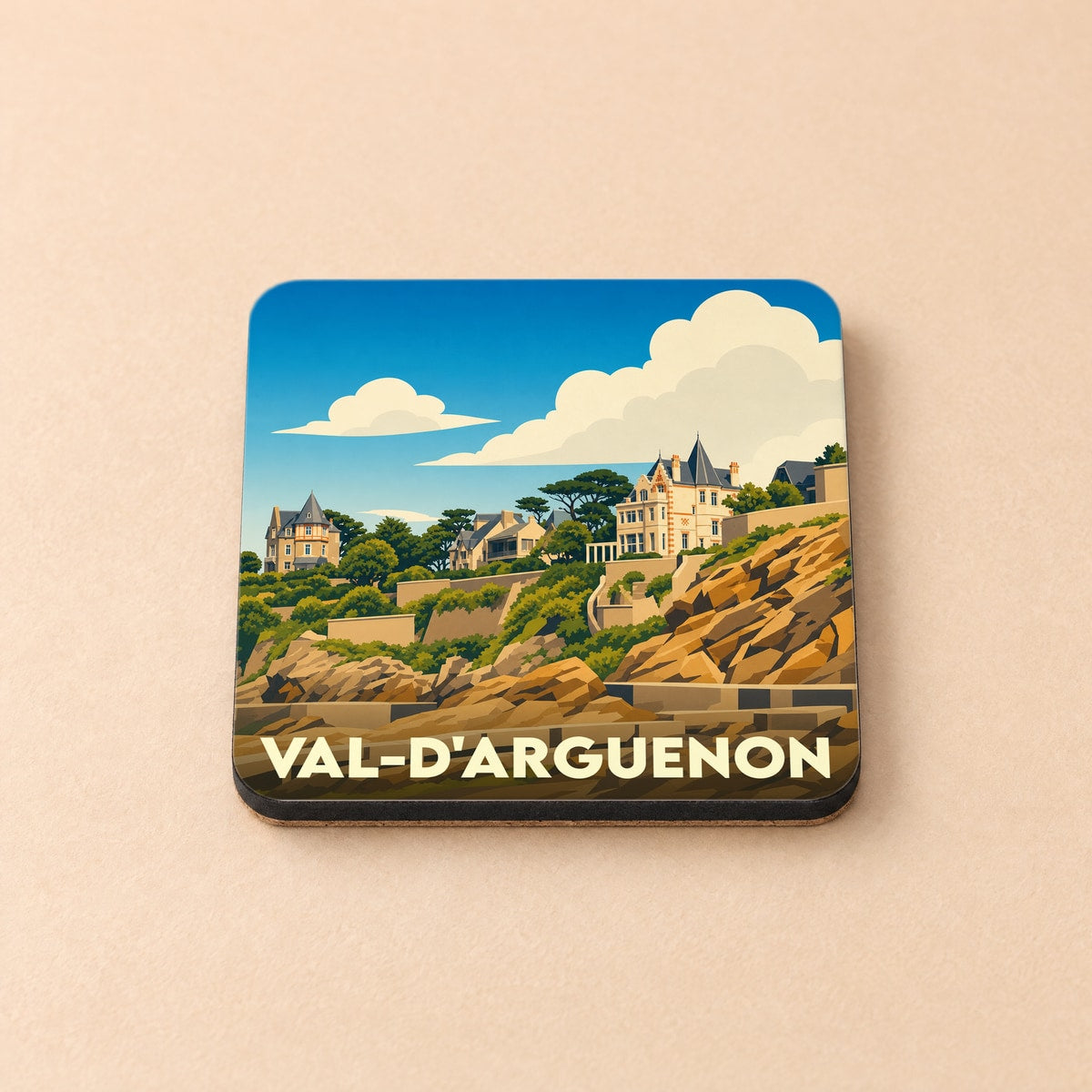 Dessous de verre souvenir de la ville de Val-d'Arguenon avec une illustration stylisée de son front de mer.