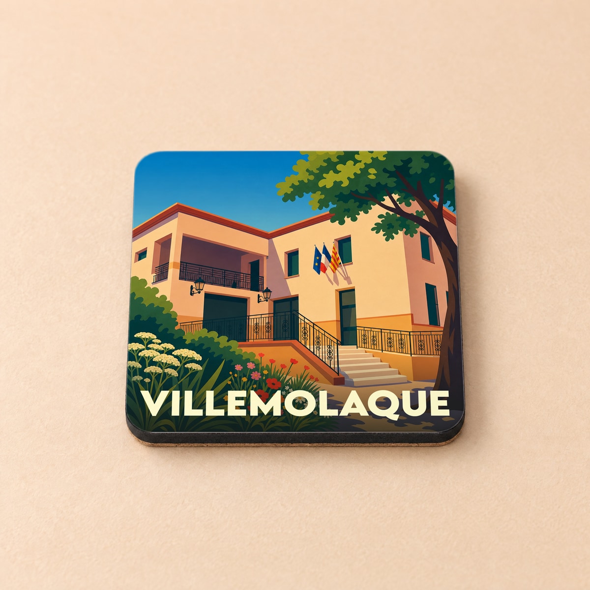 Dessous de verre souvenir de la ville de Villemolaque avec une illustration stylisée de la mairie.