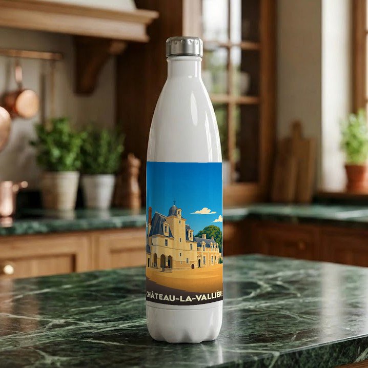 Gourde souvenir de la ville de Château-la-Vallière avec une illustration stylisée.