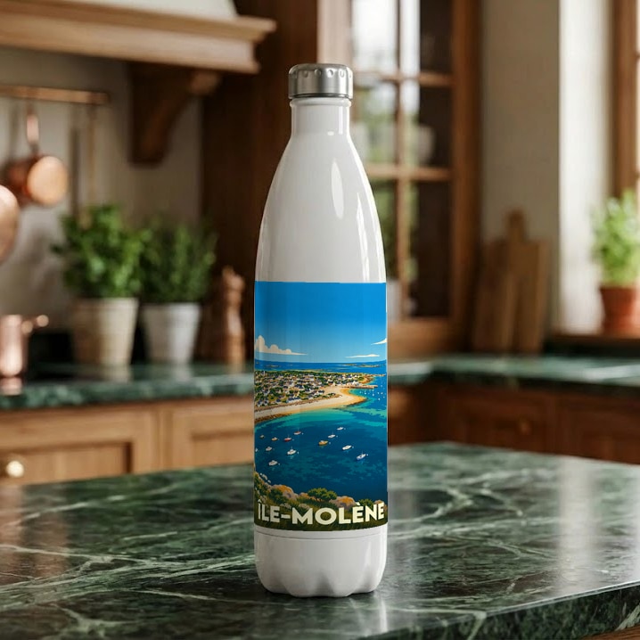 Gourde souvenir de l'Île-Molène avec une illustration stylisée du littoral et du port.