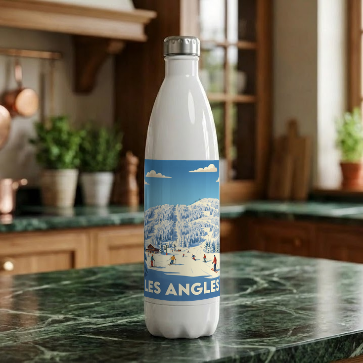 Gourde souvenir de la ville de Les Angles avec une illustration de station de ski.