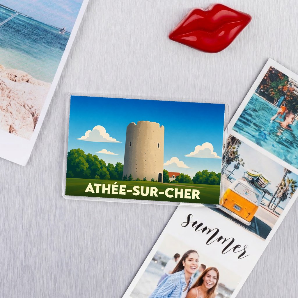 Magnet souvenir de la ville d'Athée-sur-Cher avec une illustration stylisée de sa tour médiévale.