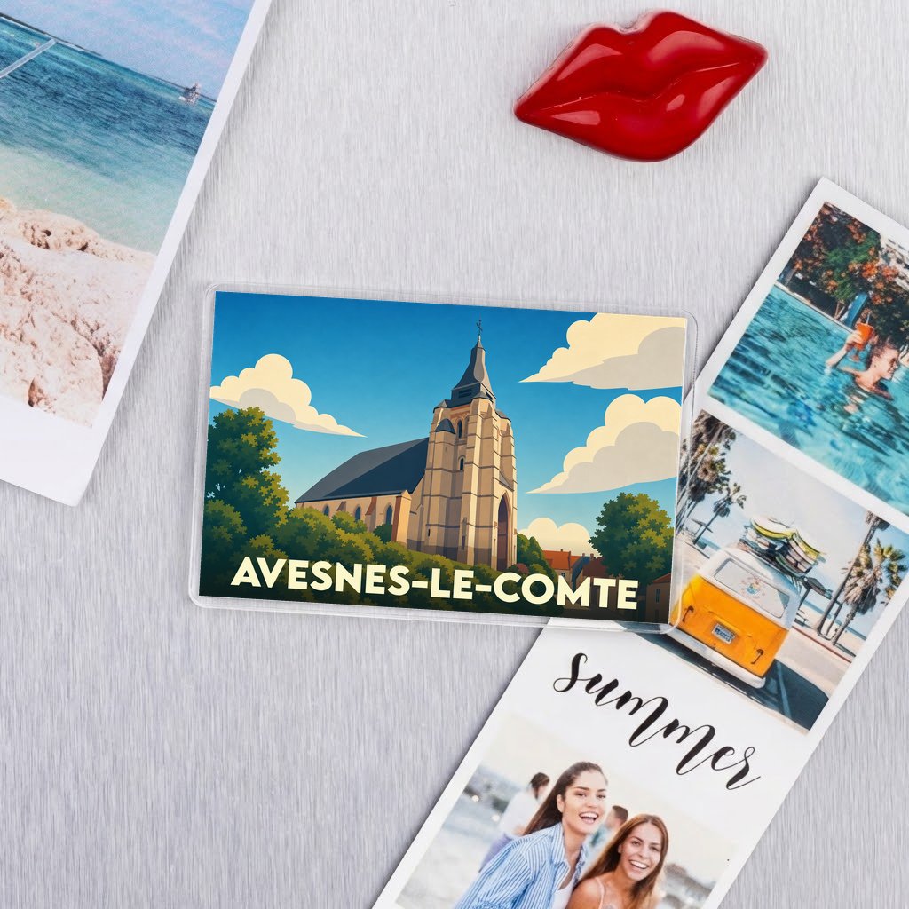 Magnet souvenir de la ville d'Avesnes-le-Comte arborant une illustration stylisée de son église.