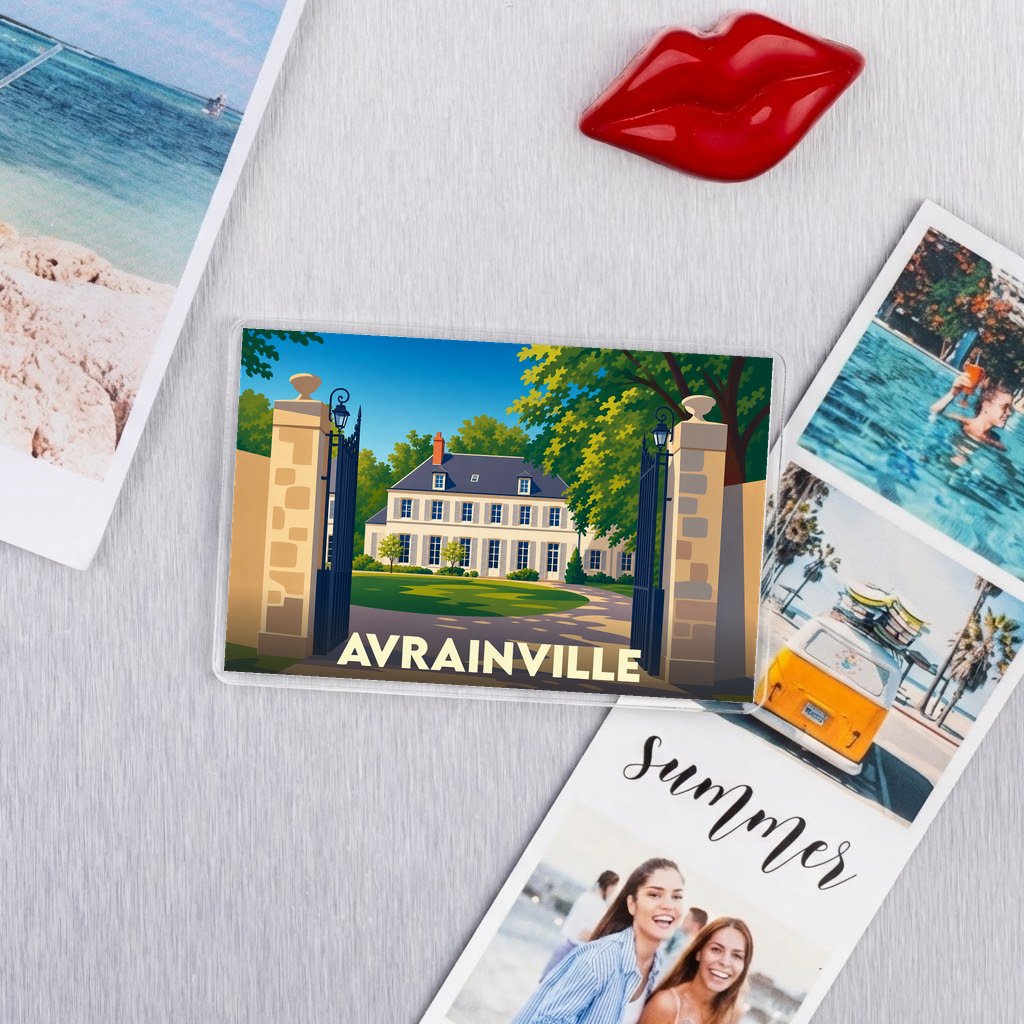 Magnet souvenir de la ville d'Avrainville avec une illustration stylisée d'un domaine.