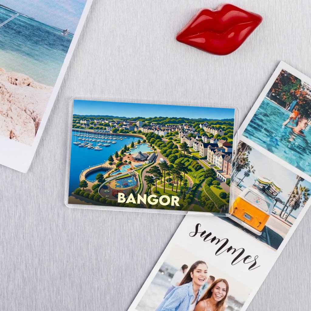 Magnet souvenir de la ville de Bangor avec une illustration stylisée et colorée.