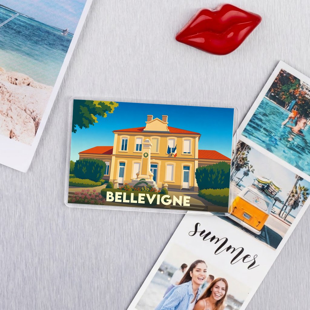 Magnet souvenir de la ville de Bellevigne avec une illustration stylisée de sa mairie.
