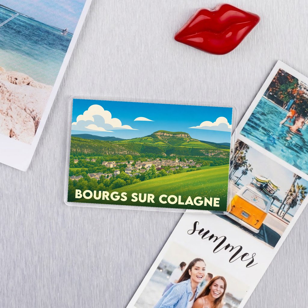 Magnet souvenir de la ville de Bourgs sur Colagne avec une illustration stylisée de ses paysages.