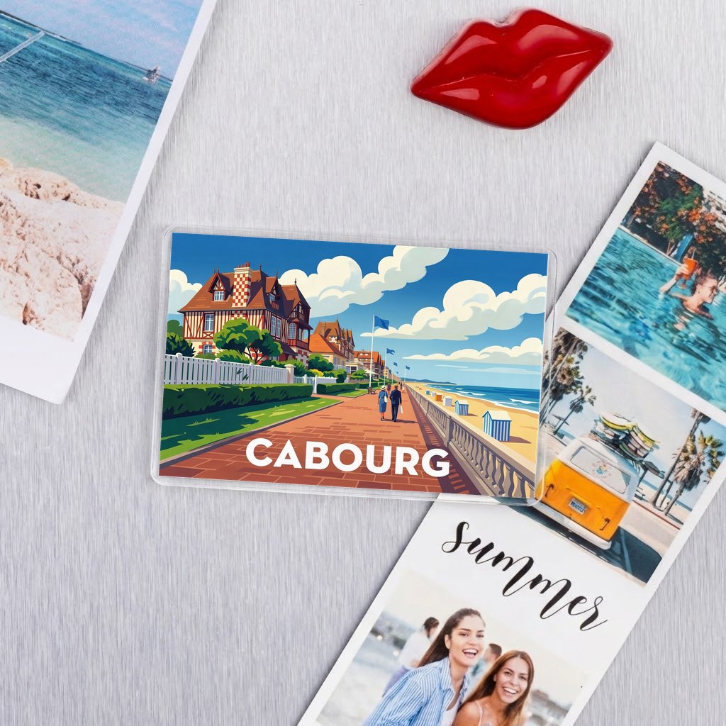 Magnet souvenir de la ville de Cabourg avec une illustration stylisée de sa promenade en bord de mer.