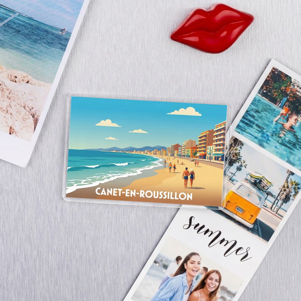 Magnet souvenir de la ville de Canet-en-Roussillon avec une illustration stylisée de son front de mer.