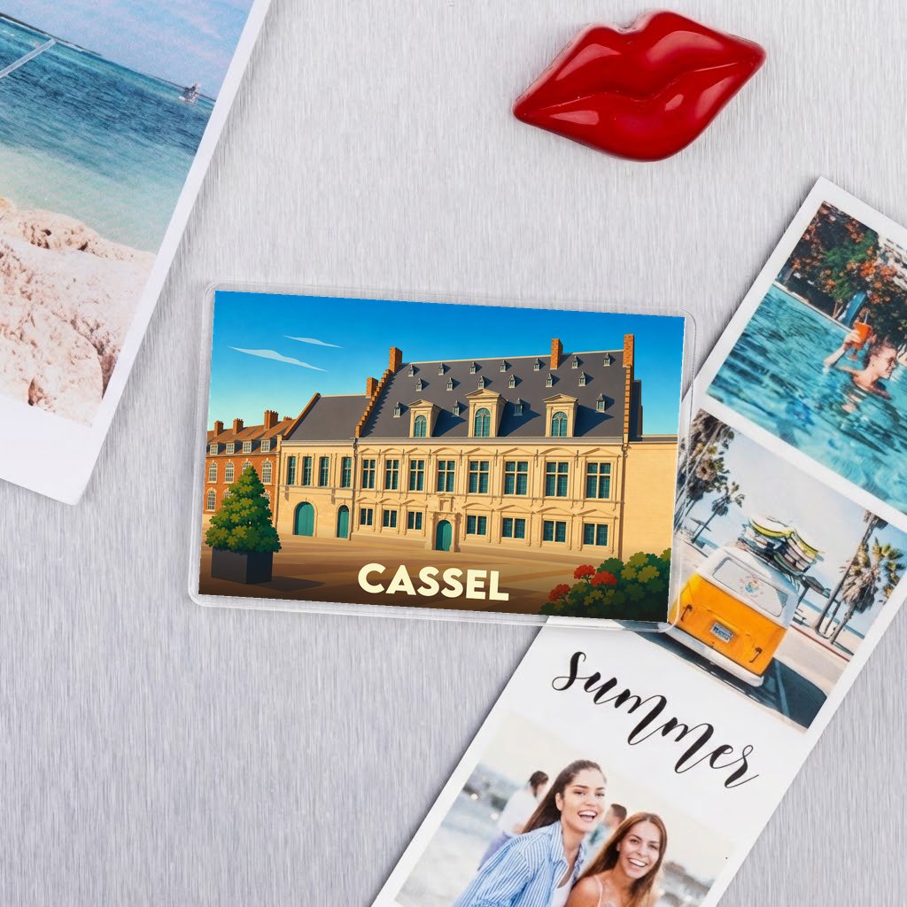 Magnet souvenir de la ville de Cassel avec une illustration stylisée de son architecture.
