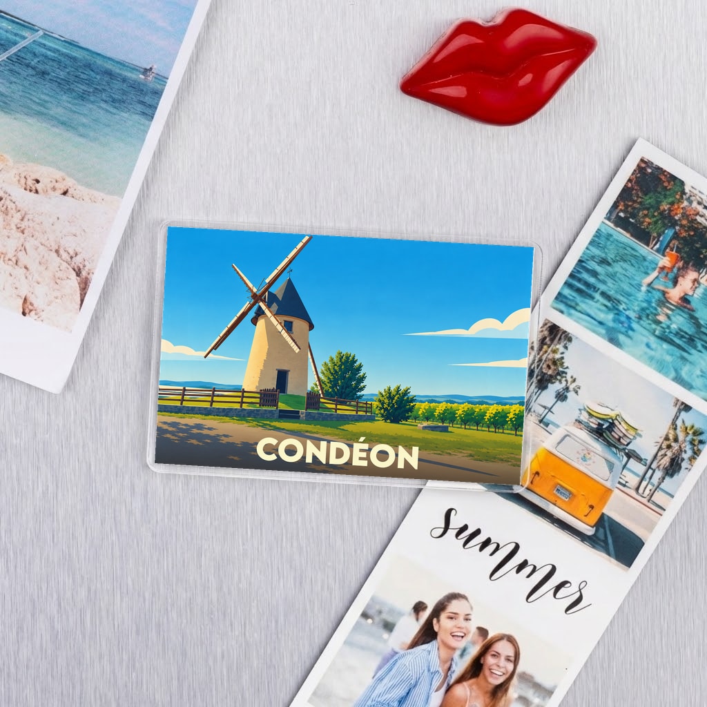Magnet souvenir de la ville de Condéon avec une illustration stylisée d'un moulin.