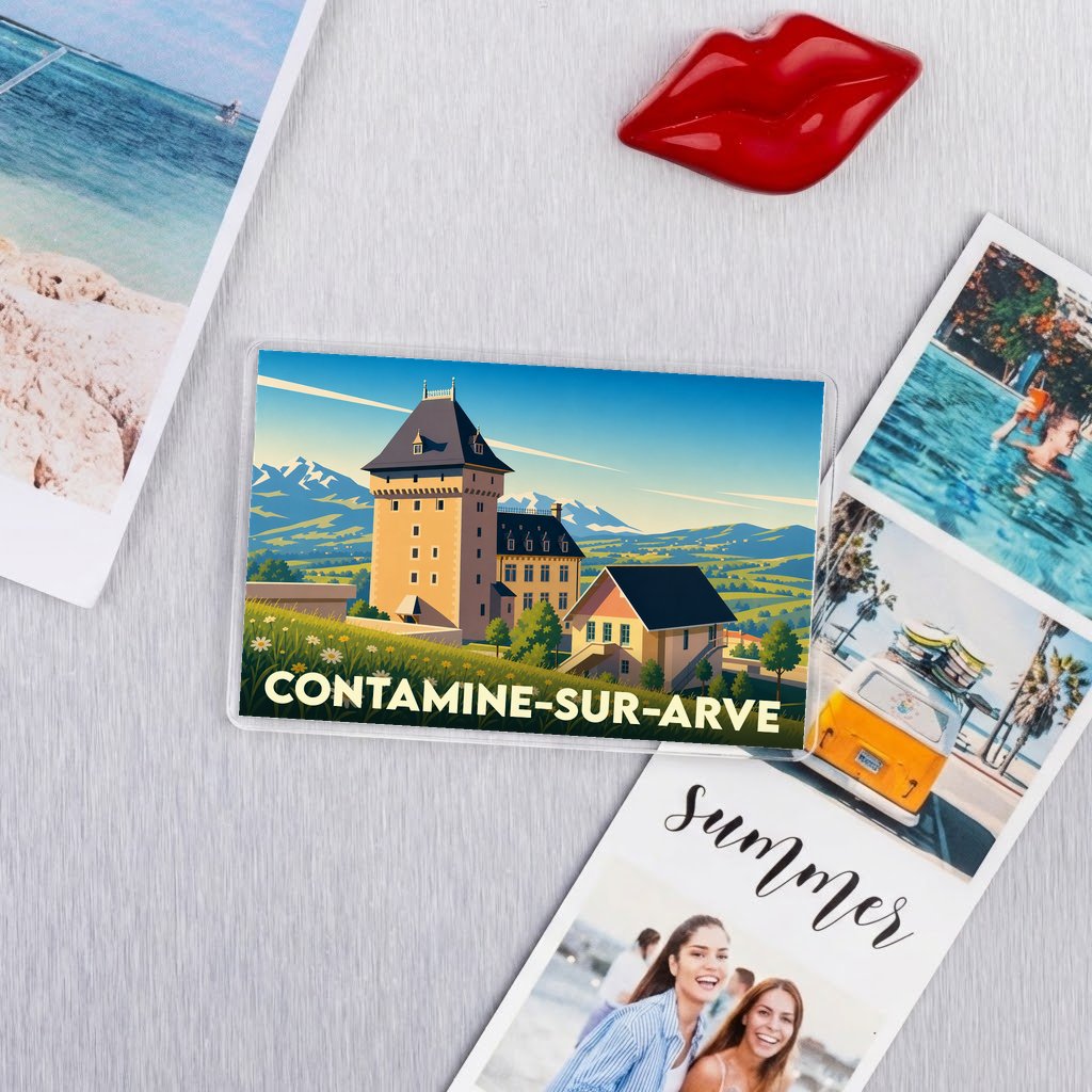 Magnet souvenir de la ville de Contamine-sur-Arve avec une illustration stylisée d'un château en montagne.
