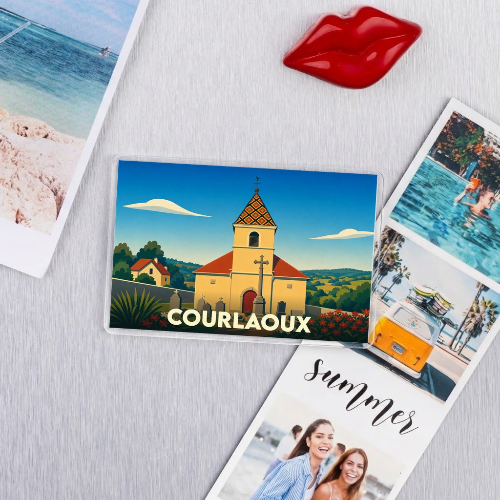Magnet souvenir de la ville de Courlaoux avec une illustration stylisée de son église.