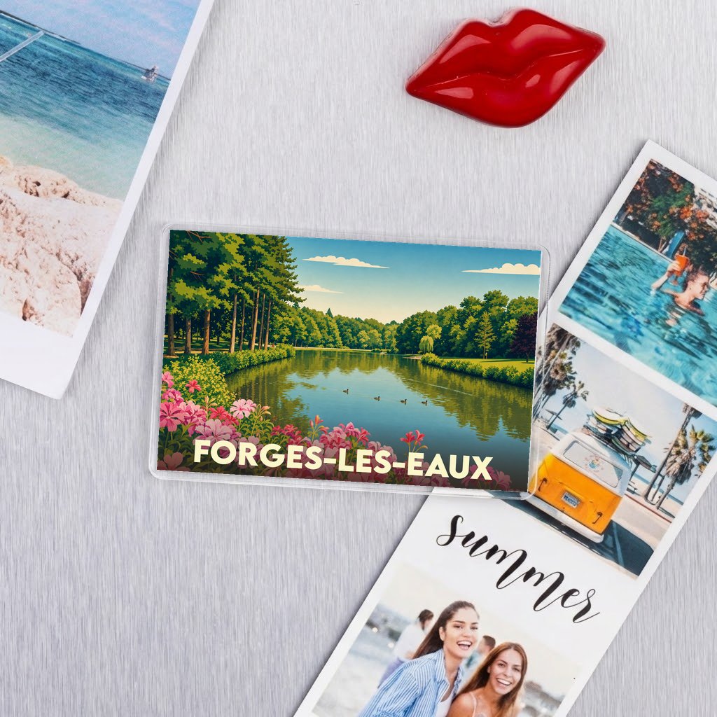 Magnet souvenir de la ville de Forges-les-Eaux avec une illustration stylisée d'un lac bordé de fleurs.