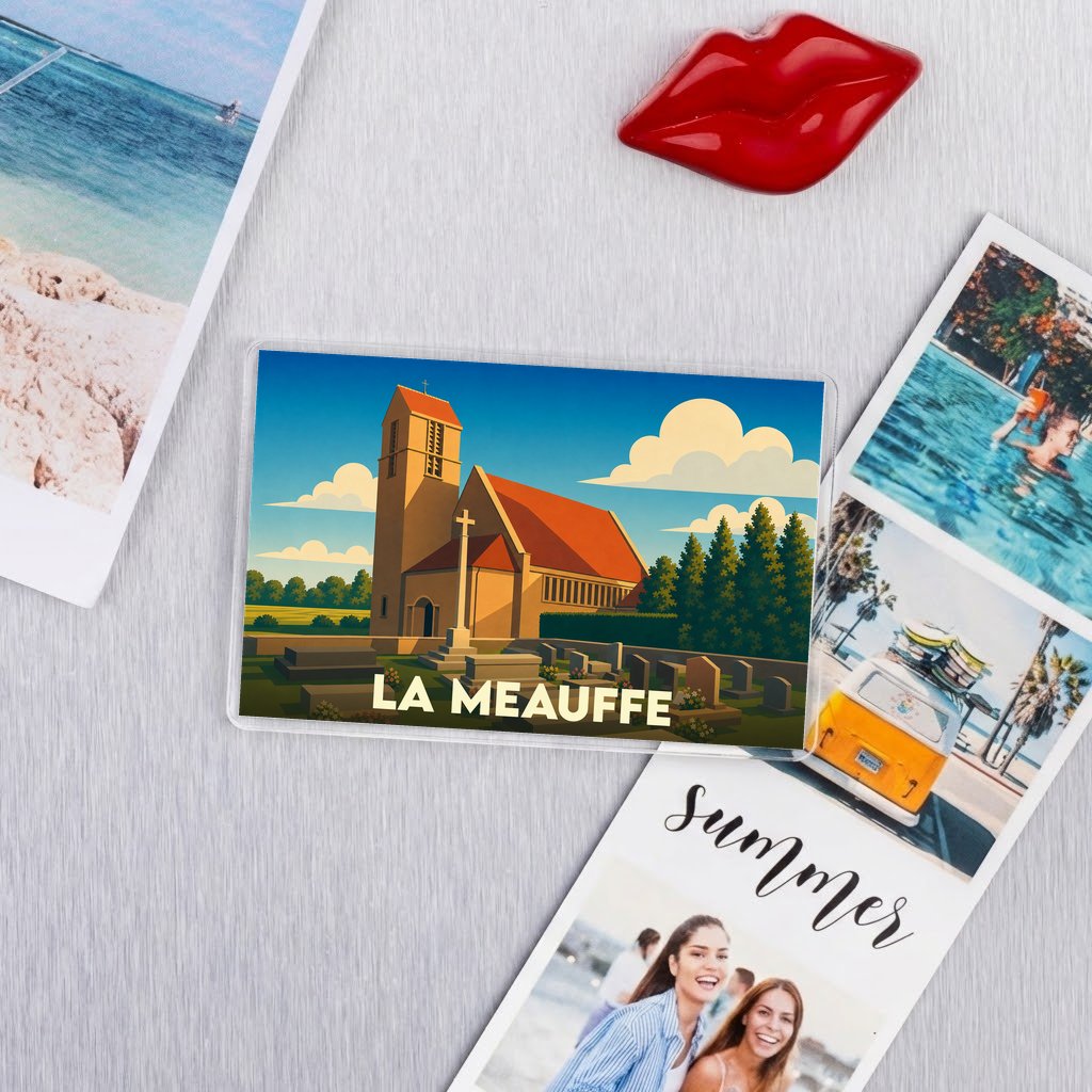 Magnet souvenir de la ville de La Meauffe illustrant son église dans un style graphique épuré.