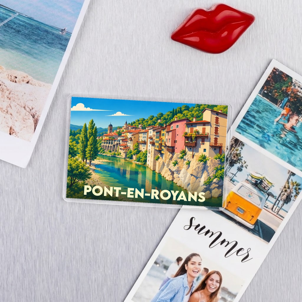 Magnet souvenir de la ville de Pont-en-Royans avec une illustration stylisée de ses maisons suspendues.