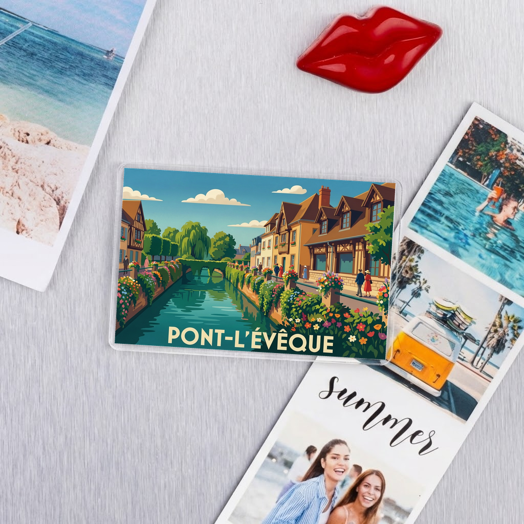 Magnet souvenir de la ville de Pont-l'Évêque avec une illustration stylisée de ses canaux et maisons à colombages.