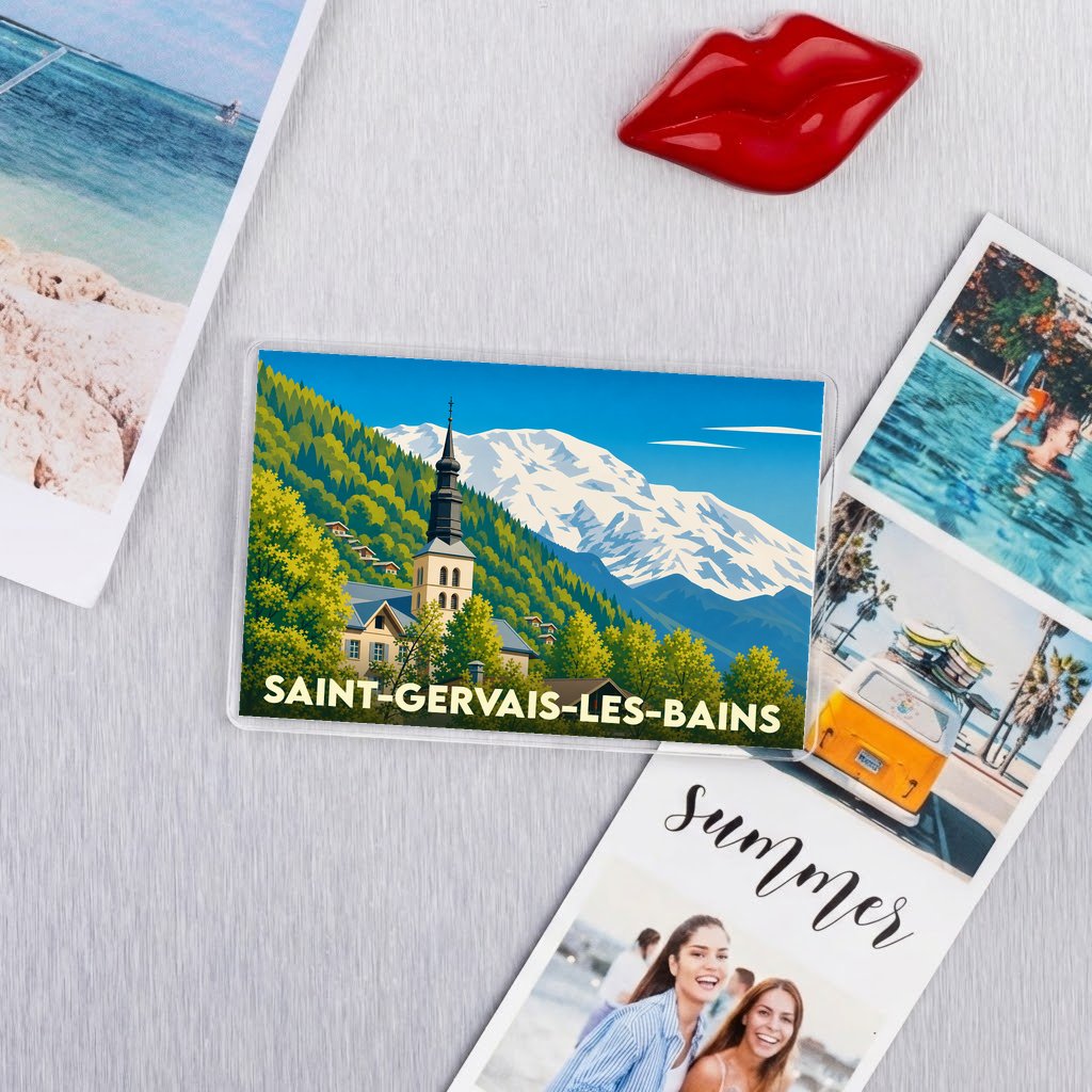 Magnet souvenir de la ville de Saint-Gervais-les-Bains avec une illustration stylisée de son église et des montagnes.
