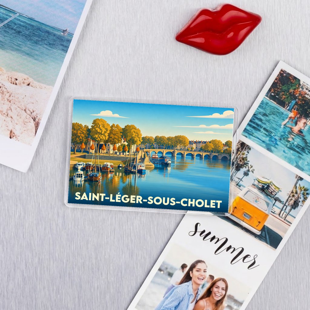 Magnet souvenir de la ville de Saint-Léger-sous-Cholet avec une illustration stylisée des bords de Loire.