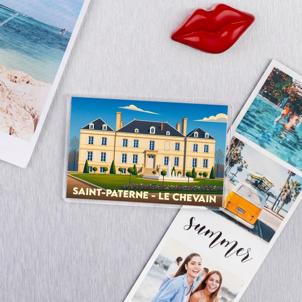 Magnet souvenir de la commune de Saint-Paterne-Le Chevain avec une illustration stylisée de son château.