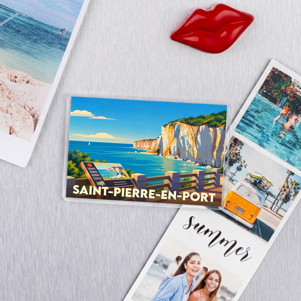 Magnet souvenir de la ville de Saint-Pierre-en-Port avec une illustration stylisée du littoral.